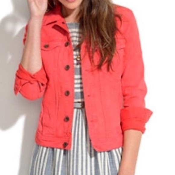 Madewell coral denim jean jacket size medium